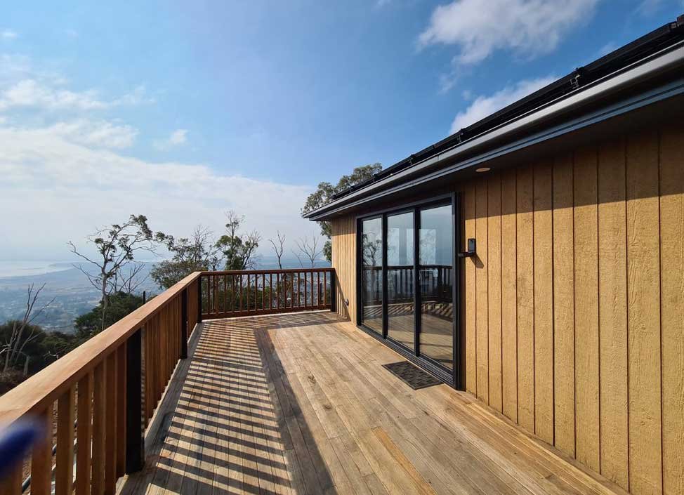 MT Rumney Escapes House 2 Deck View