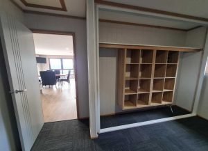 MT Rumney Escapes House 3 Room